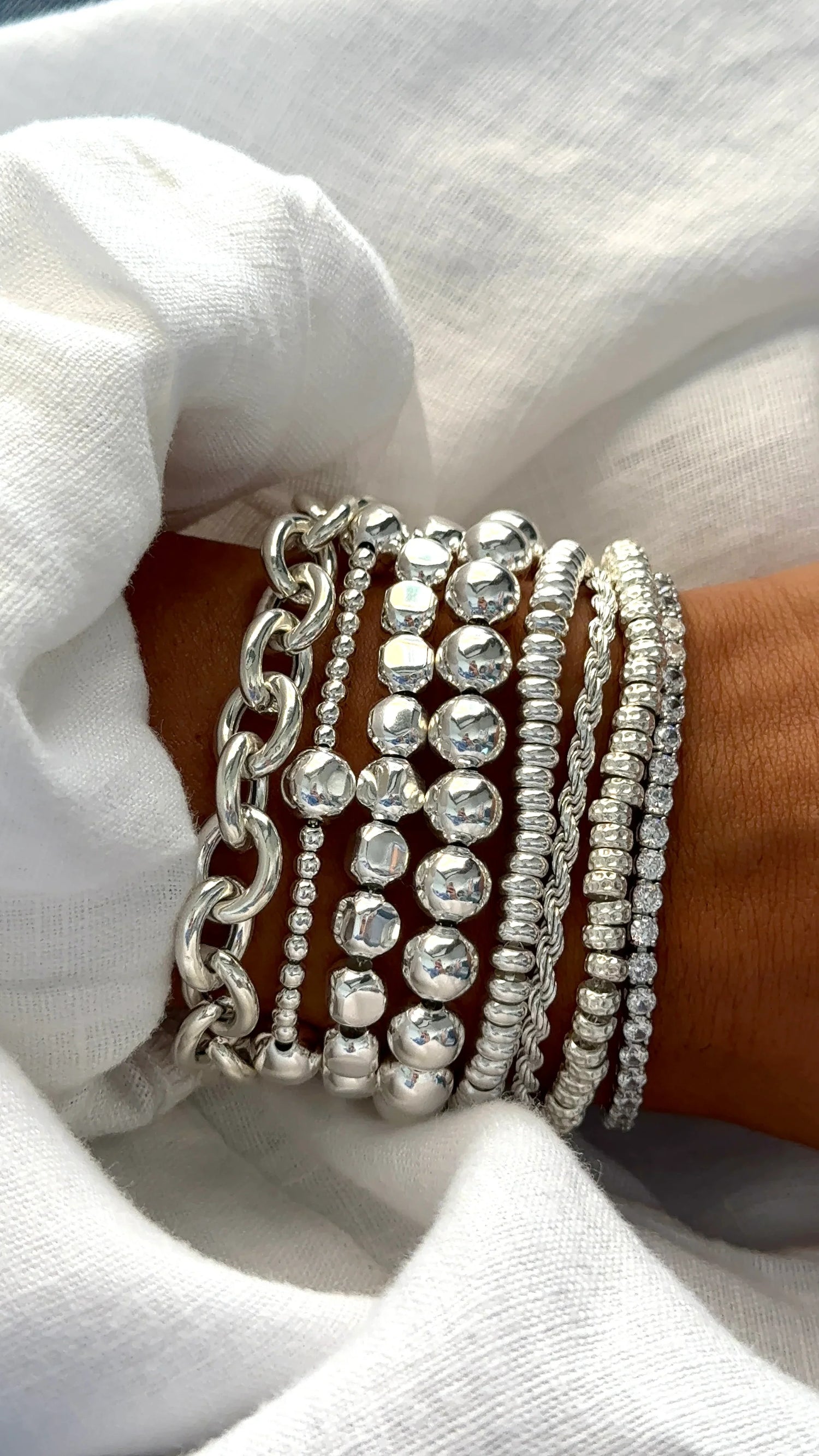 Bracciali
