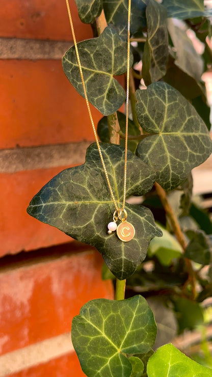 Collana Essential